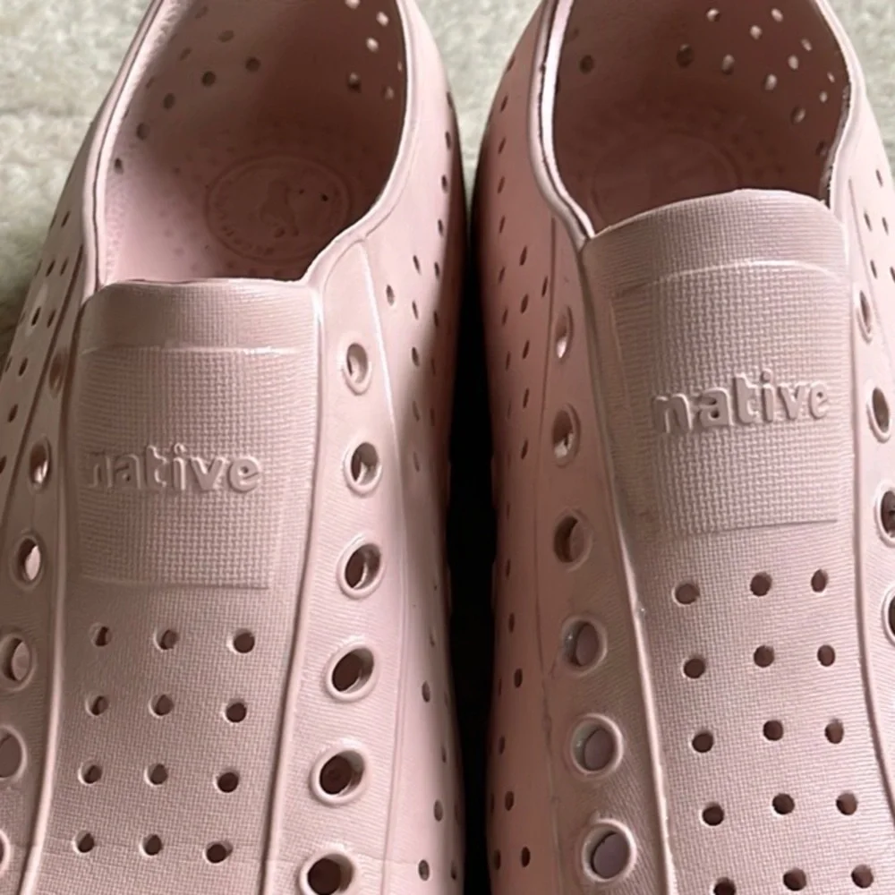 Native Shoes - Picture 8 of 11